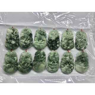 Mặt dây chuyền 12 con giáp phong thủy đá phỉ thúy