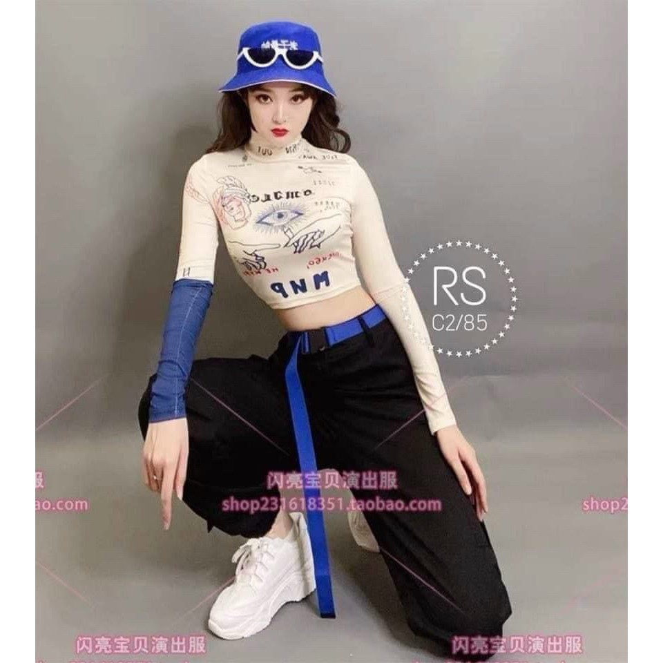 Áo thun ôm dáng tay dài cổ lọ hót họa tiết cá tính nu