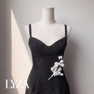 Chùm hoa linh lan cài áo
