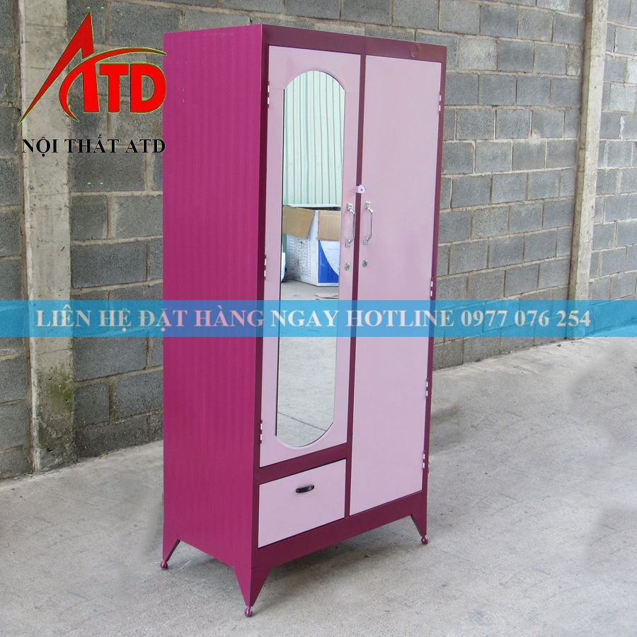 Tủ sắt để đồ 2 cửa màu hồng, phun sơn chống gỉ, khoang treo đồ 2 ngăn rộng rãi