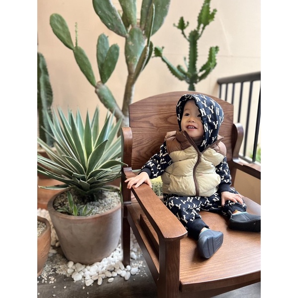 Áo gile phao baby Uniqlo chính hãng