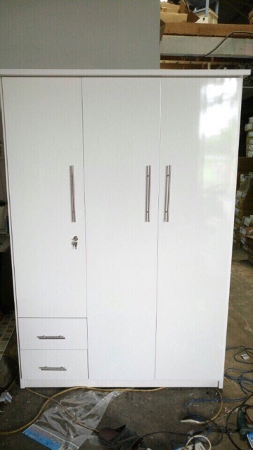Tủ nhựa đài loan 3 cánh 2 hộc kéo lớn 1m26*1m85*48 | BigBuy360 - bigbuy360.vn