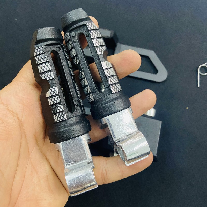 GÁC CHÂN NHÔM BẤM CHO CÁC DÒNG XE VARIO 150,VARIO 125,CLICK,AB 125,VISION CAO CẤP