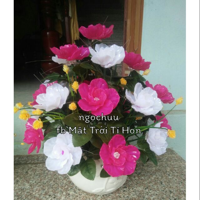 Chậu hoa đá pha lê( thành phẩm)