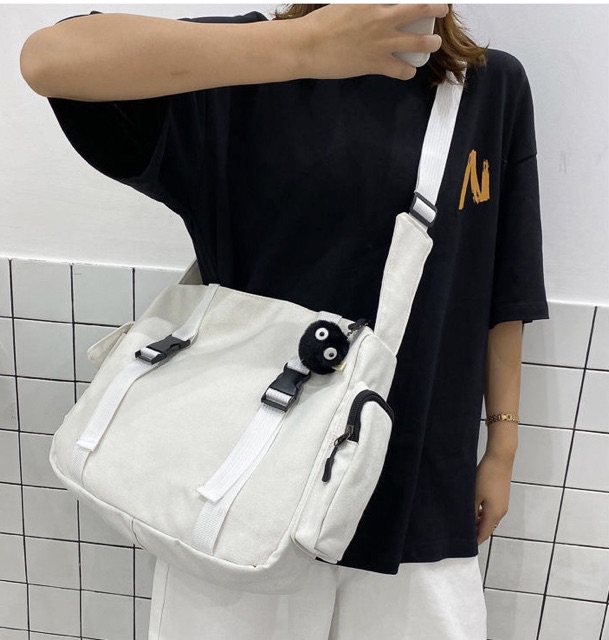 Túi đeo chéo unisex phong cách trẻ trung (có sẵn, vừa a4, không kèm phụ kiện)