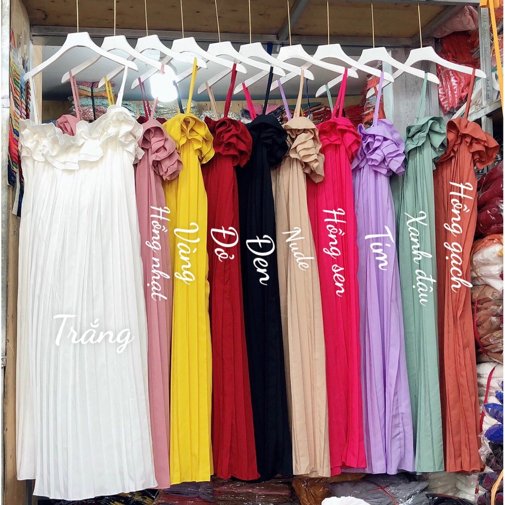 Đầm dập ly hai dây bẹt vai viền bèo chất lụa bầu bí bon chen cực xinh + Ảnh thật | BigBuy360 - bigbuy360.vn