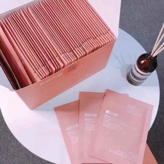 MẶT NẠ NHAU THAI CUỐNG RỐN NHẬT RWINE BEAUTY