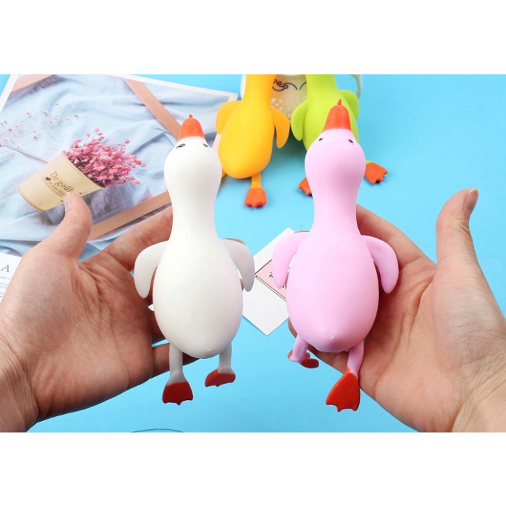 Con vịt đồ chơi nhào nặn FREESHIPĐồ chơi gudetama squishy co giãn xã stress màu sắc đa dạng
