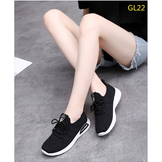 Giày Thể Thao Nữ Sneaker Urban Tăng Chiều Cao 3,5 cm , Đế Cao Su Tự Nhiên Không Hôi Chân  HAPAS - GL22