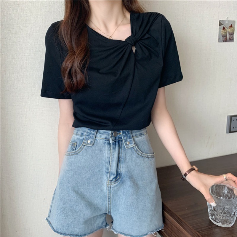 Áo thun tay ngắn thời trang cho nữ