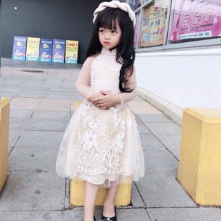 Áo dạ của hồng