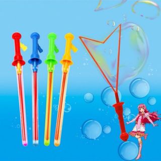 Que tạo bong bóng khổng lồ