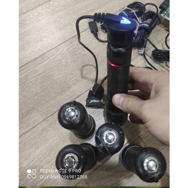 Đèn pin led LENSER M7R, pin và cáp cáp sạc từ tính