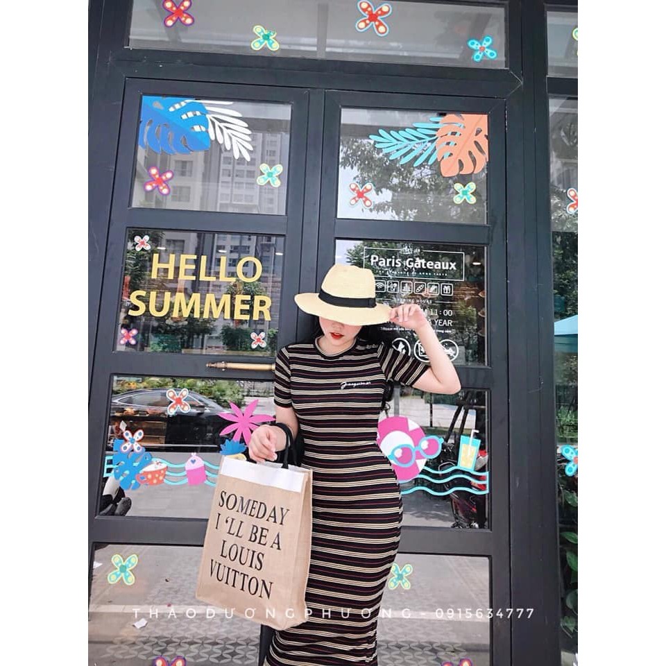 Váy len tăm kẻ body