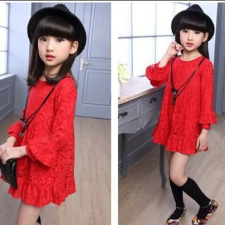 Đầm ren bé gái