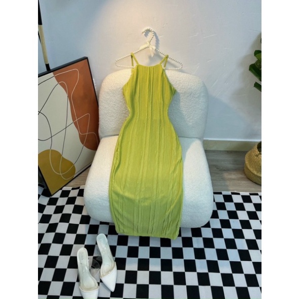 Đầm Yếm body hai dây mảnh A  giãn tốt.