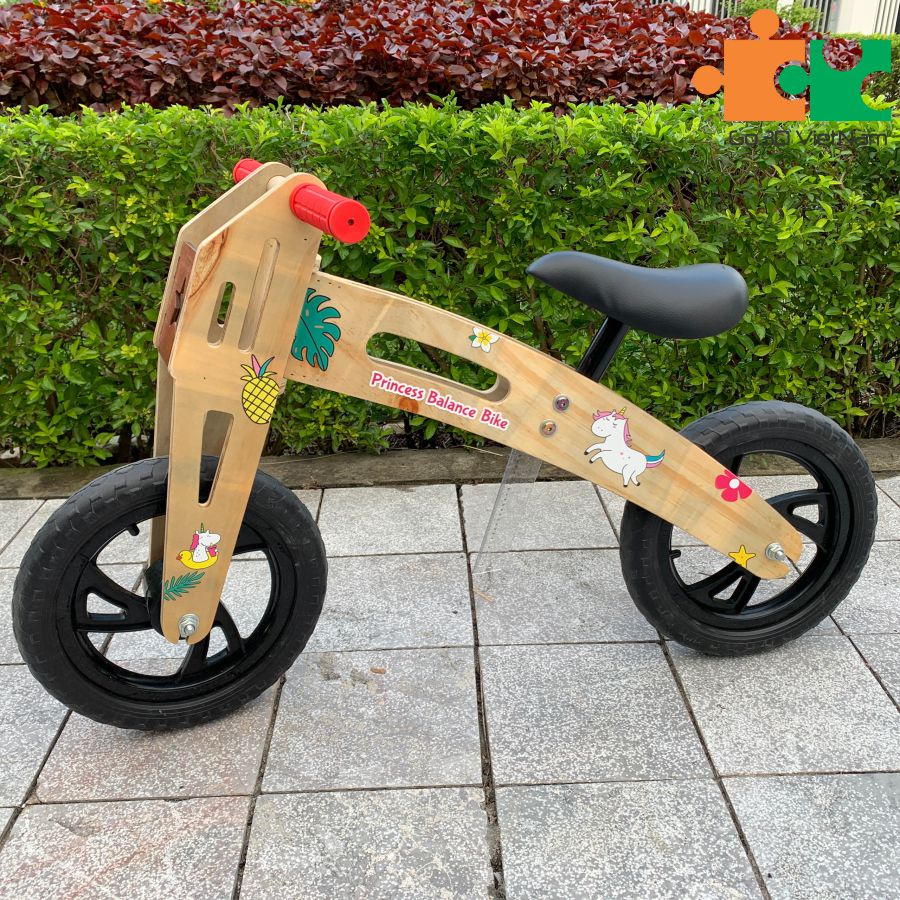 Xe thăng bằng cho bé bằng gỗ BEEBIKE