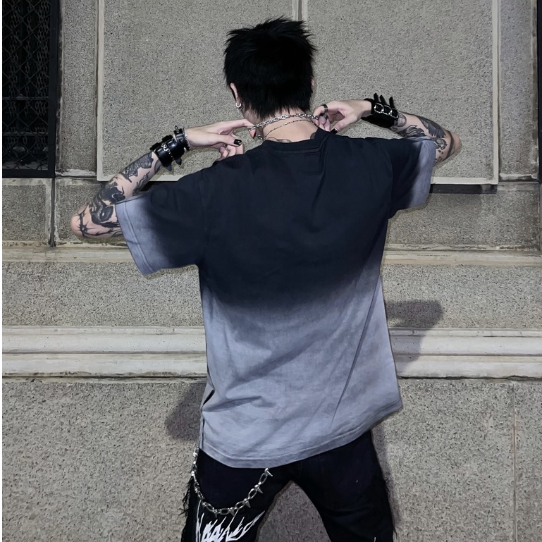 Áo thun unisex HUGU - Moon Club - chất vải cotton thoáng mát chuẩn form