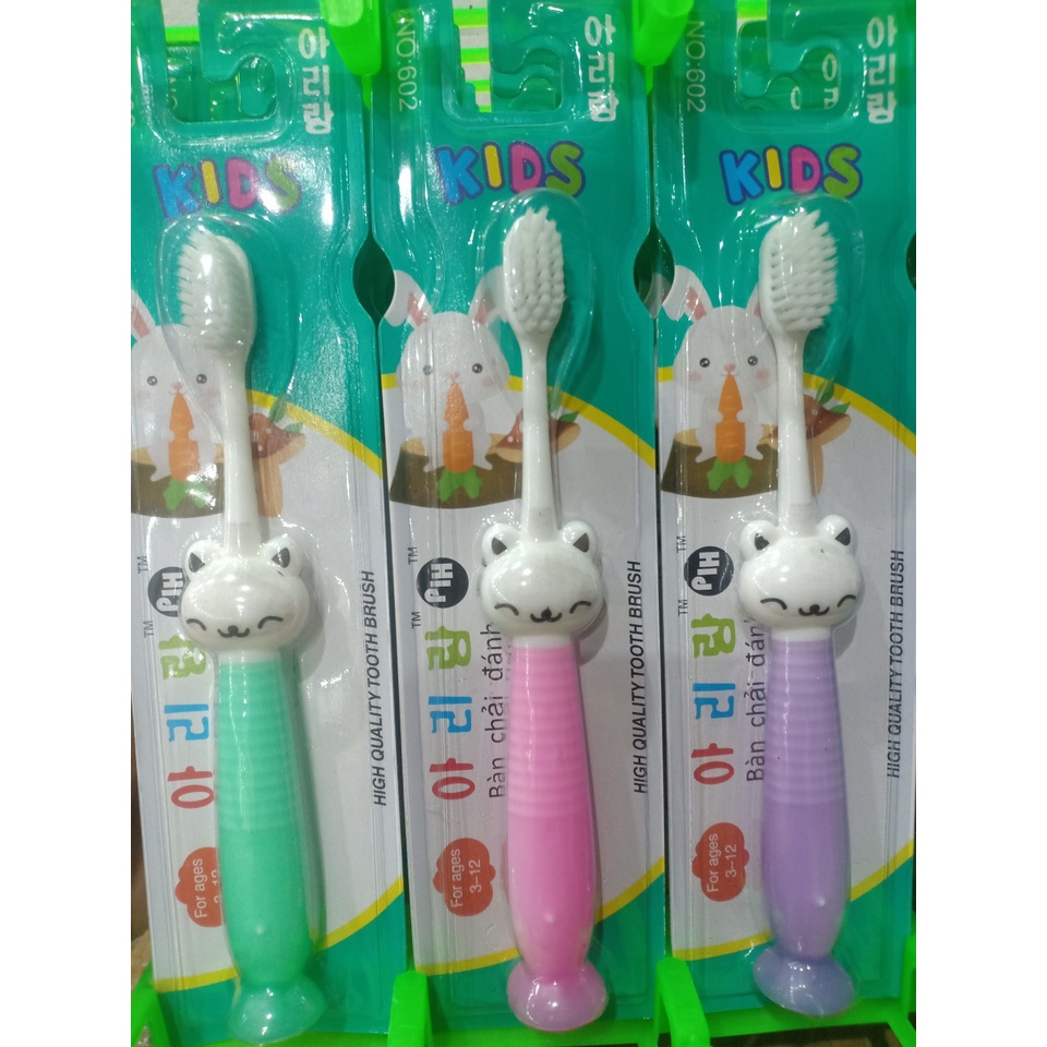 Bàn chải đánh răng trẻ em KIDS
