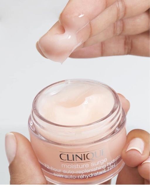 Kem dưỡng ẩm MOISTURE SURGE 50ml
