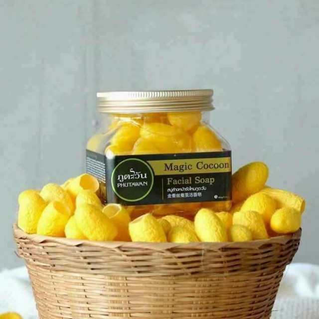 Soap rửa mặt kén tằm Phutawan