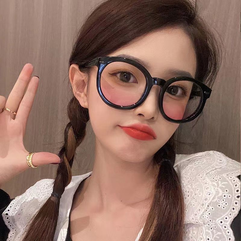 Kính Mát Hình Chữ V Nhiều Màu Thời Trang Cho Nữ #1