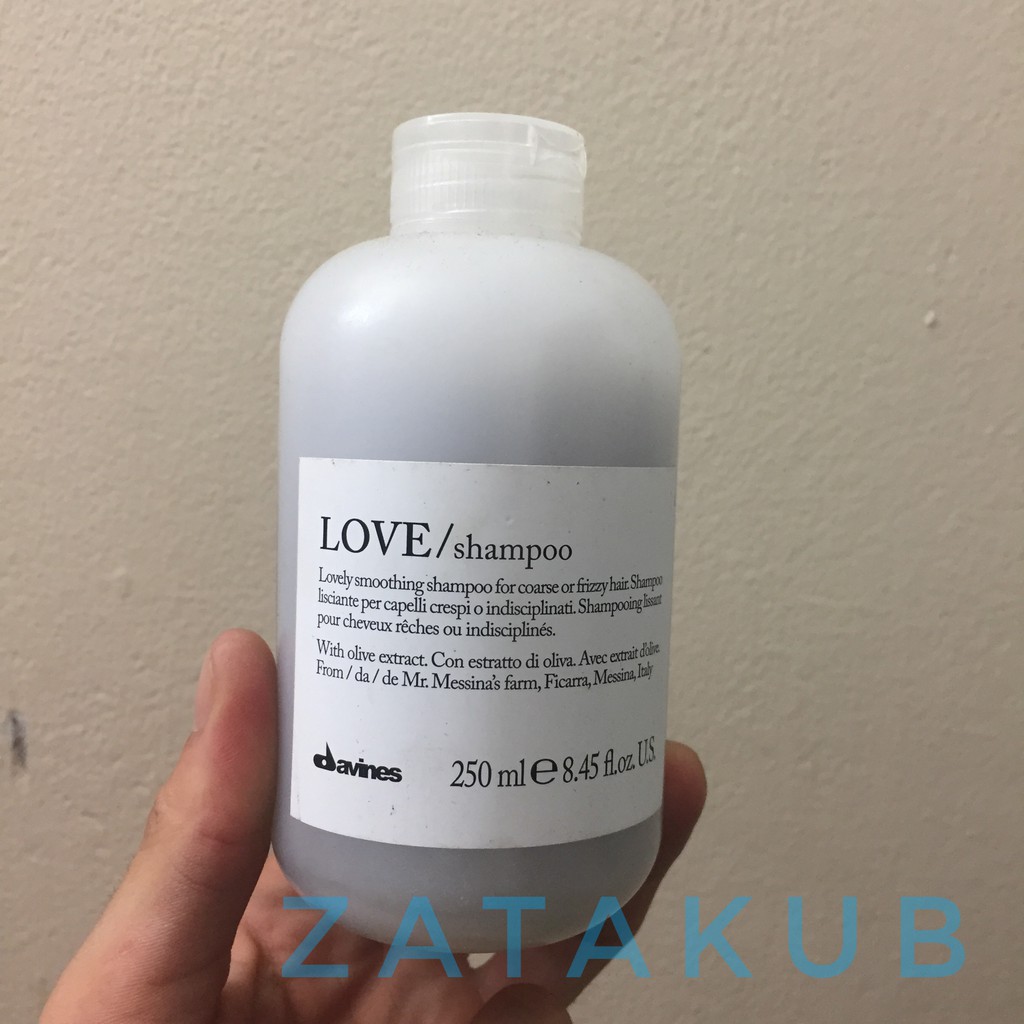 Dầu gội dịu nhẹ cho mái tóc thẳng mượt Love Smoothing Davines Shampoo 250ml