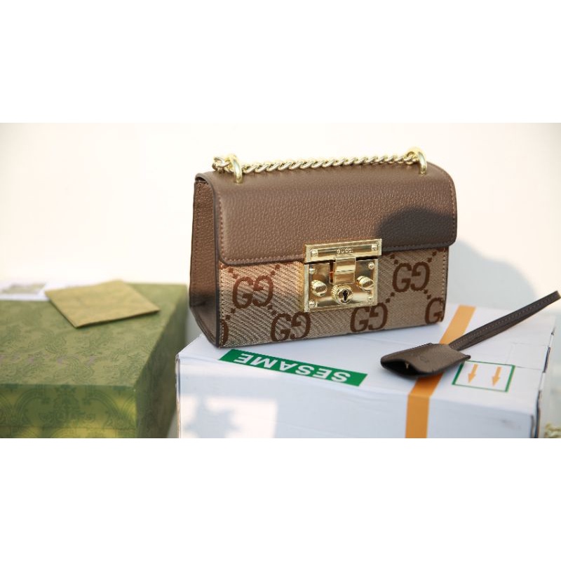 Túi nữ G.C Padlock họa tiết sz20x14 da bò mix họa tiết cực đẹp fullbox