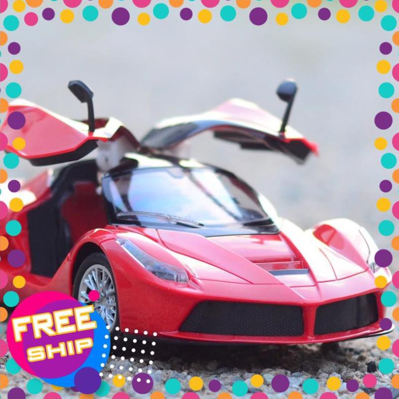 Siêu xe FERRARI điều khiển từ xa tay vô lăng tự động đóng mở cửa tỷ lệ 1:14 xe đẹp chạy nhanh