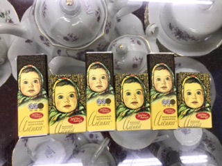 Socola thanh em bé Alenka Nga