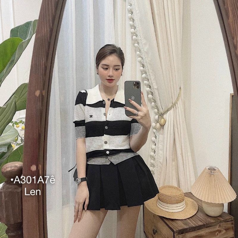 ÁO LEN QC SỌC LOGO NGỰC CỔ BẺ