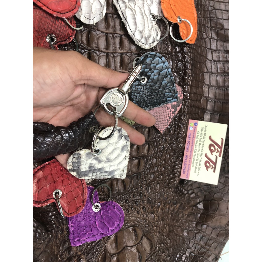 Rẻ Vô Địch - Móc khoá da trăn Thật 100%