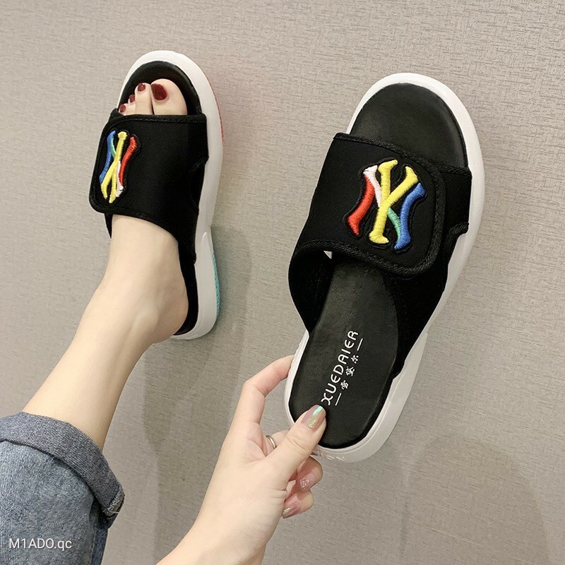 Dép nữ quai dán NY quảng châu xịn xò siêu hot 2020 👡 Cao Cấp . new 2020 [ SẴN HÀNG ] ? ? 🌟 . . . ‼️ . . * * $ # .