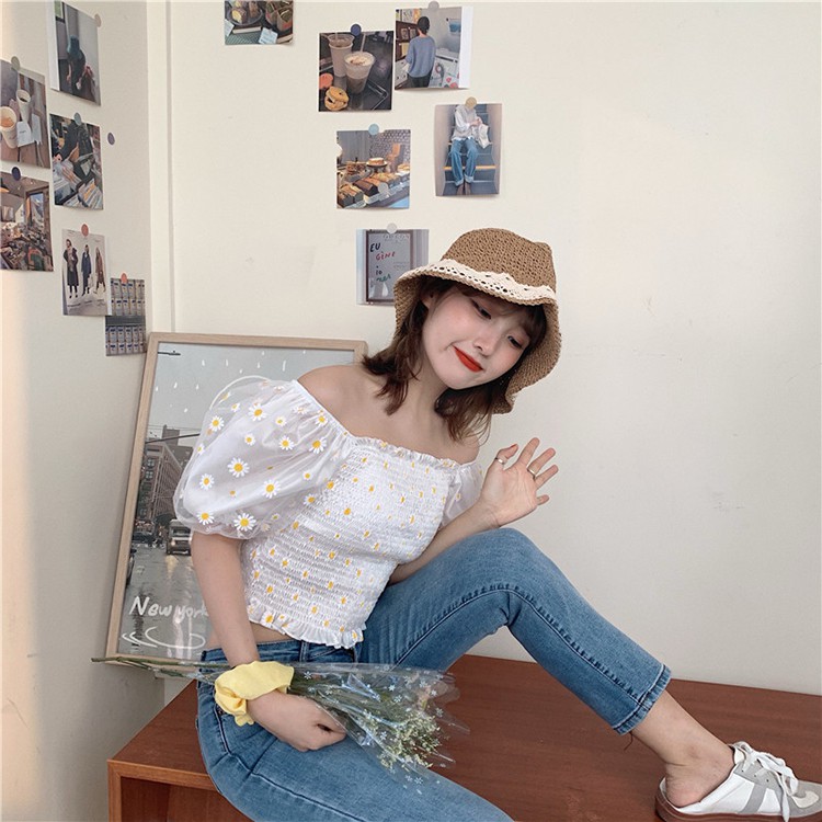 Áo Kiểu Trễ Vai Tay Phồng In Hoa Cúc Xinh Xắn Cho Nữ | BigBuy360 - bigbuy360.vn