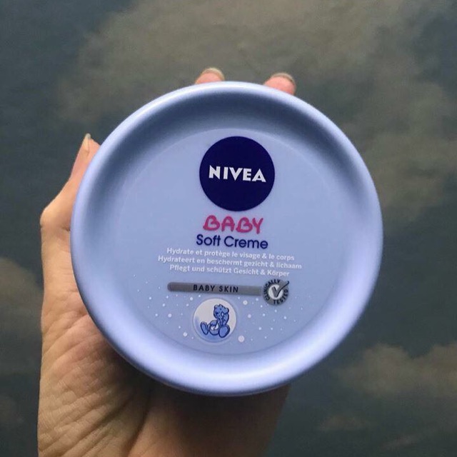 Nivea Soft baby Đức