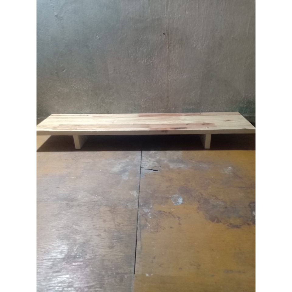 Kệ để laptop ,màn hình máy tính dấu chân kích thước 20 x 80 x 10 cm