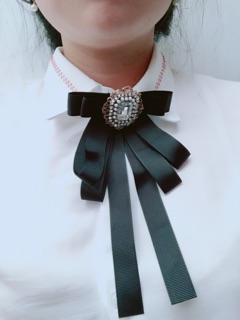 Nơ cài áo😘😘😘