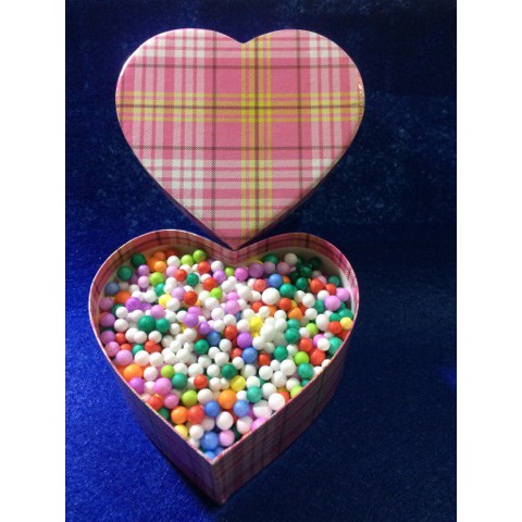 Hộp quà hình tim có nhiều màu:30k /hộp | BigBuy360 - bigbuy360.vn