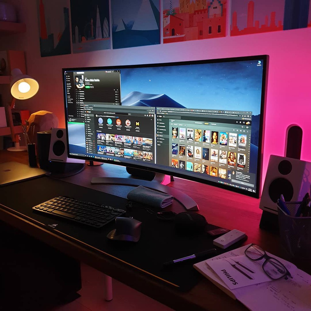 Philips Hue Sync Box – Thiết bị đồng bộ ánh sáng đèn thông minh với TV - 4 cổng HDMI