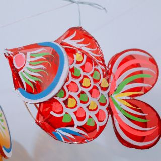 Lồng đèn Trung thu giấy kiếng hình con cá