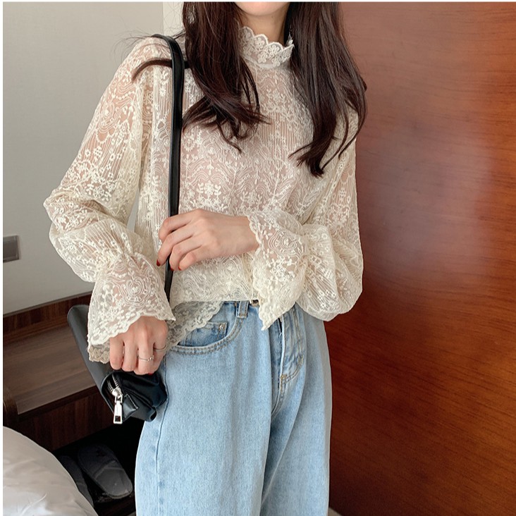 Áo thun ren phối cổ lọ dài tay thời trang Hàn Quốc dành cho nữ sành điệu | BigBuy360 - bigbuy360.vn