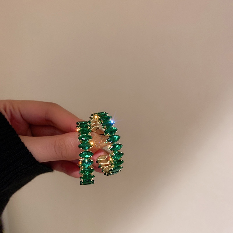 Khuyên Tai Chữ C Đính Đá zircon Xanh Lá Đơn Giản Thời Trang