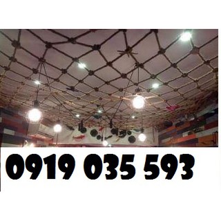 Lưới dù trắng trang trí