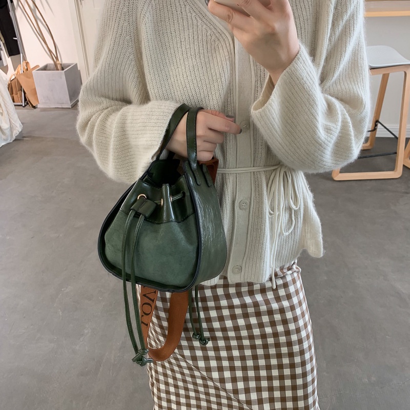 Túi đeo vai thời trang retro 2021 cho nữ