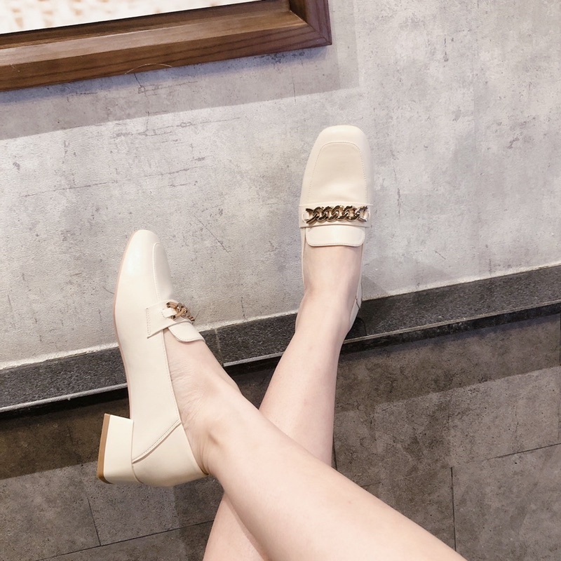 Giày Moca Mũi Vuông Phối Dây Xích Vàng Da Mềm Hàng Đẹp Loại 1