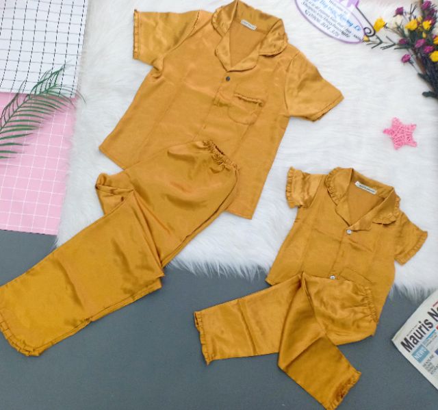 Combo 2 bộ pijama lụa phối bèo mẹ và bé GIÁ SỐC  (ảnh thật) | BigBuy360 - bigbuy360.vn
