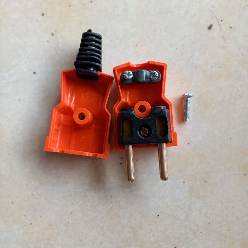 PHÍCH CẮM SIÊU CHỊU TẢI 3000W ĐỨC THU