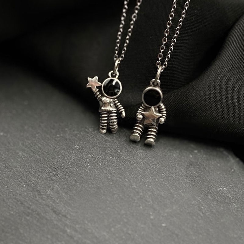 Dây Chuyền Mặt Hình Phi Hành Gia Phong Cách Hàn Quốc Đơn Giản Cá Tính