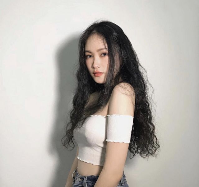 [Mã FAMAYWA giảm 10K đơn 50K] Áo croptop bẹt vai | BigBuy360 - bigbuy360.vn