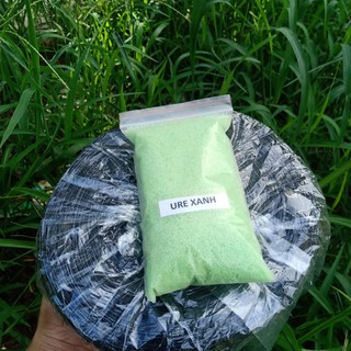 Phân bón đạm xanh URE cung cấp dưỡng chất cho cây trồng (200g)